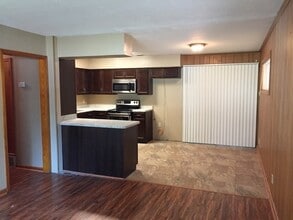 3072 Capri St in Memphis, TN - Building Photo - Building Photo