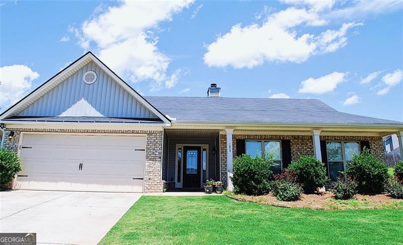 1956 Soque Cir in Jefferson, GA - Building Photo