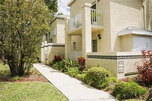 1694 SE Green Acres Cir in Port St. Lucie, FL - Building Photo