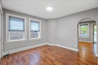 3652 N Nora Ave in Chicago, IL - Building Photo - Building Photo