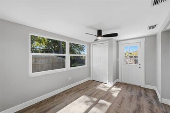 9034 Cochise Ln in Port Richey, FL - Building Photo - Building Photo