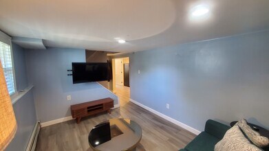44 Belleview Ave, Unit Belleview Lower Unit in Salem, MA - Building Photo - Building Photo