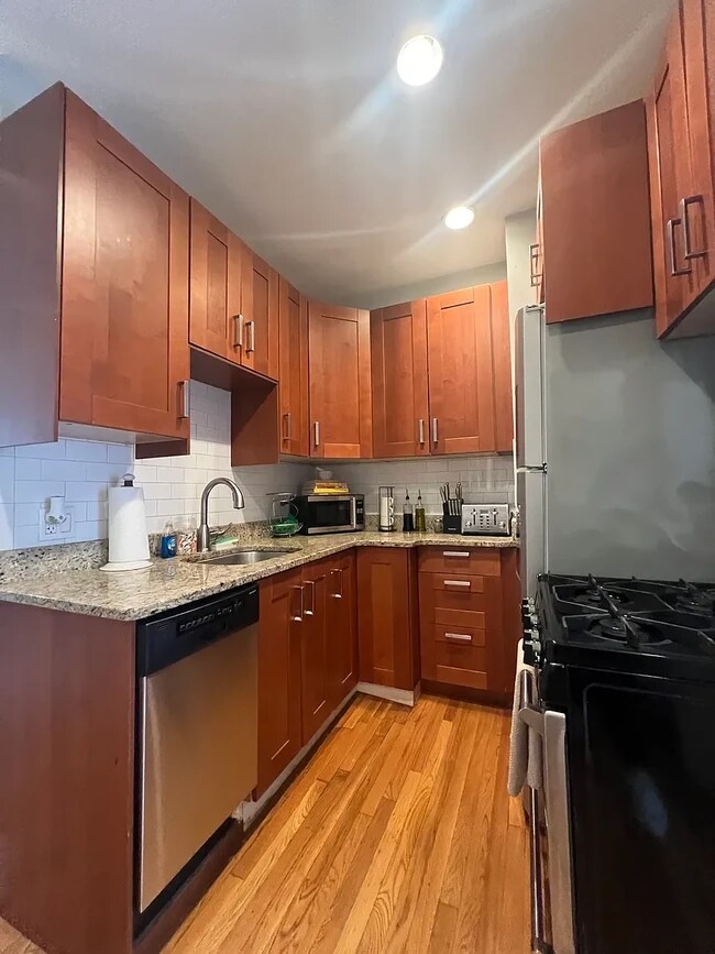 69 Joy St in Boston, MA - Building Photo - Building Photo