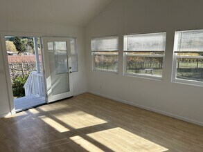 1800 Darby Rd in Sebastopol, CA - Building Photo - Building Photo