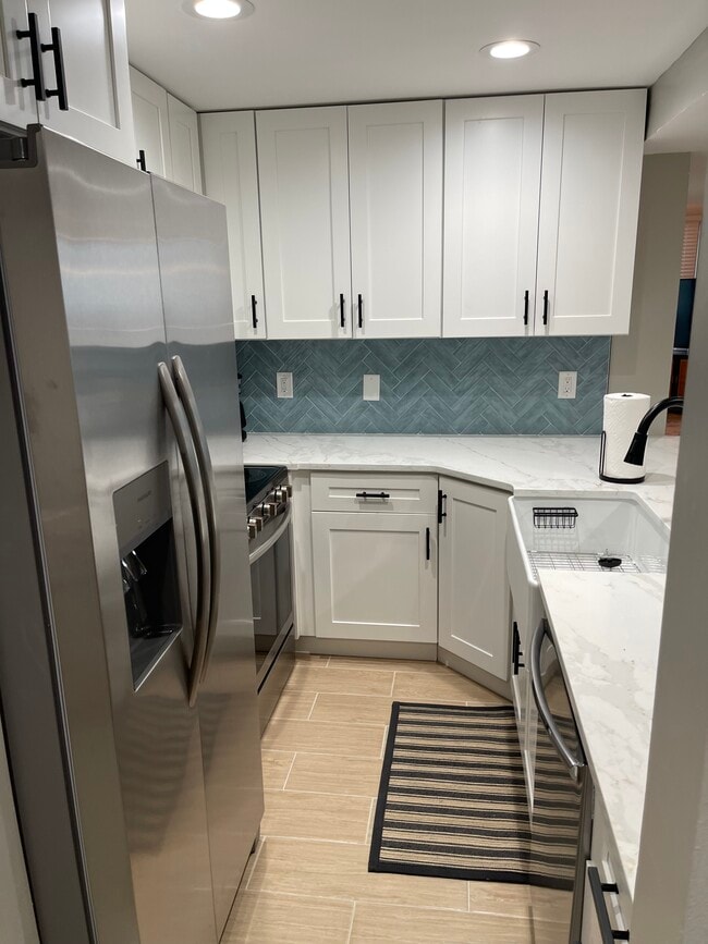 property at 3043 S Atlantic Ave