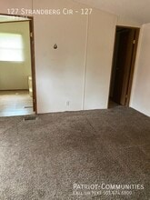 127 Strandberg Cir in Mena, AR - Building Photo - Building Photo