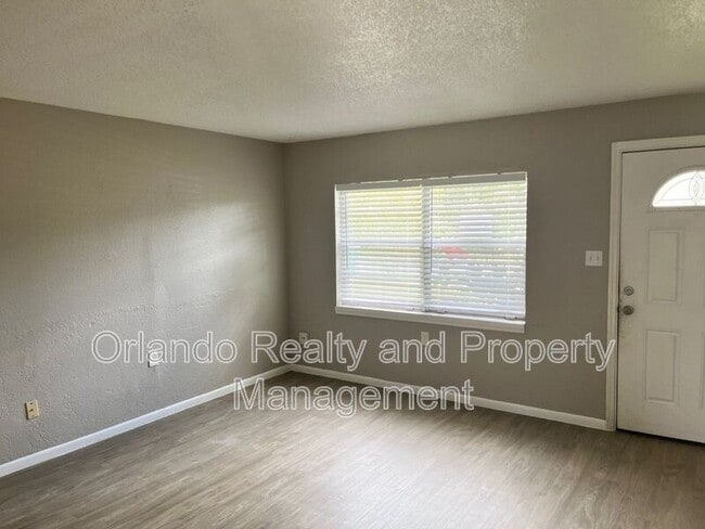 5017 Elese St in Orlando, FL - Building Photo - Building Photo