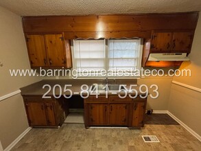 1018 7th Ave in Midfield, AL - Foto de edificio - Building Photo