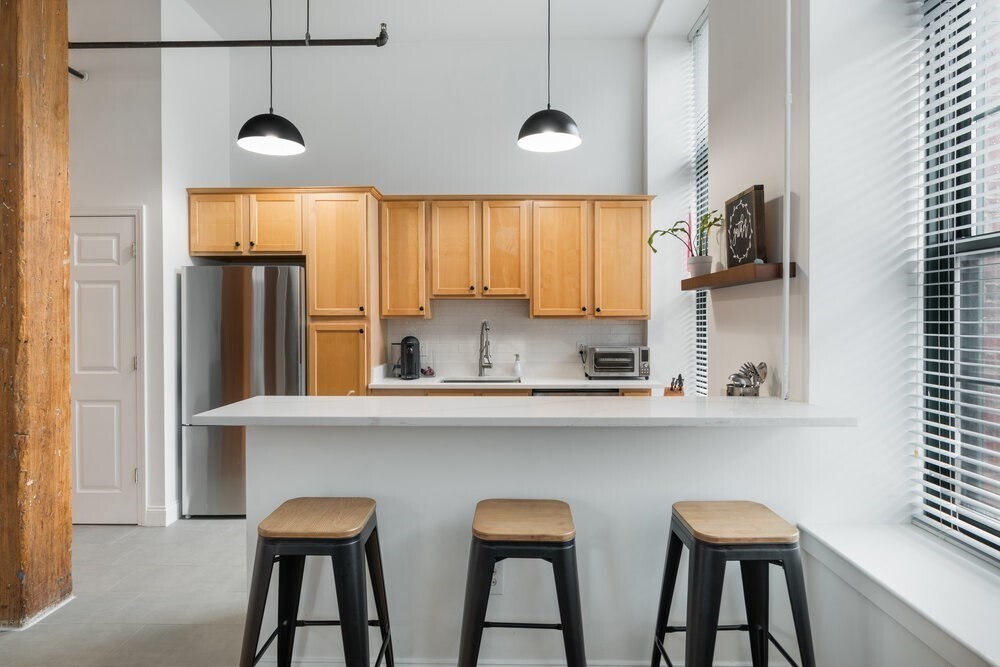 881 E 1st St in Boston, MA - Building Photo