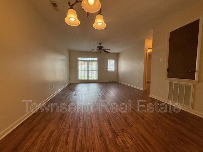 2752 Helaman Ct in Fayetteville, NC - Building Photo - Building Photo