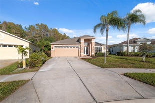 1201 Dustan Pl in Trinity, FL - Building Photo