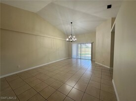 1106 Diplomat Pkwy E in Cape Coral, FL - Building Photo - Building Photo