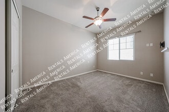 3865 E Dogwood Pl in Chandler, AZ - Foto de edificio - Building Photo