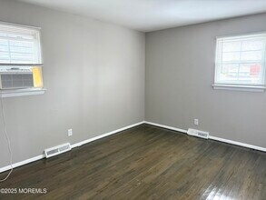 821 Burnt Tavern Rd in Point Pleasant, NJ - Building Photo - Building Photo
