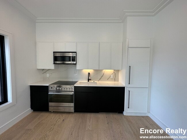 50 Leo M Birmingham Pkwy, Unit 607 in Boston, MA - Building Photo - Building Photo