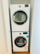 19 Plymouth St, Unit 1 in Cambridge, MA - Foto de edificio - Building Photo