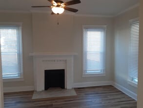 435 N Cypress St, Unit A in Florence, AL - Building Photo - Building Photo