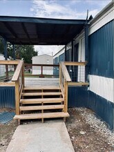 310 Paddock St in Willis, TX - Building Photo - Building Photo