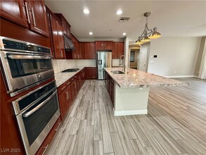 2158 Tortona St in Henderson, NV - Building Photo - Building Photo
