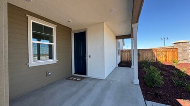 19 W Gemma Ct in Tracy, CA - Foto de edificio - Building Photo