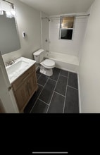 33-33 Graves Ave in Lynn, MA - Foto de edificio - Building Photo