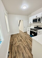 1855 E Westmoreland St in Philadelphia, PA - Building Photo - Building Photo