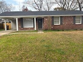 2752 Brevard Dr in Mobile, AL - Building Photo