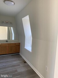 1605 E Fairmount Ave photo'