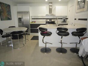 3550 NW 8th Ave in Pompano Beach, FL - Building Photo - Building Photo