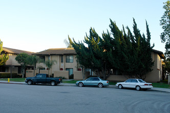 Del Norte Apartments in Ventura, CA - Foto de edificio - Building Photo