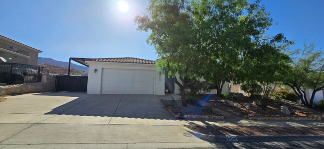 property at 1460 Cherokee Ridge Dr