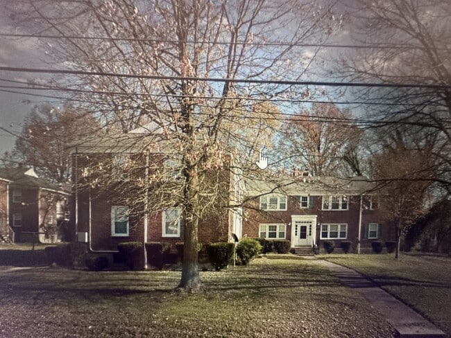 property at 4705 Bellevue Ave