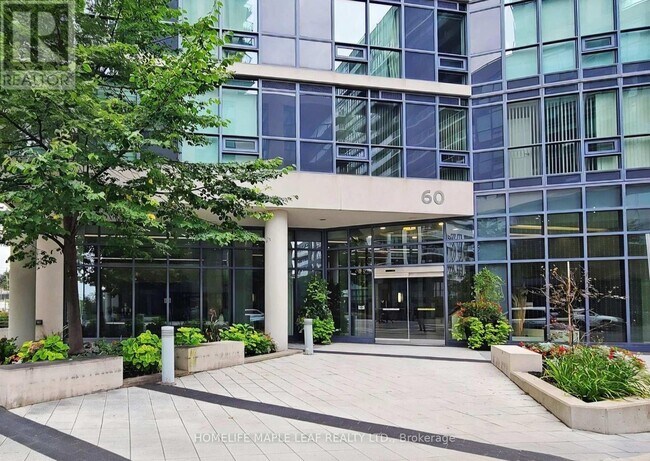 60 Annie Craig Dr in Toronto, ON - Building Photo - Building Photo