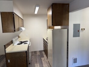 185 Peaceful Pl in Laclede, ID - Foto de edificio - Building Photo