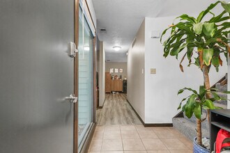 1098 Big Valley Dr in Coventry Township, OH - Building Photo - Building Photo