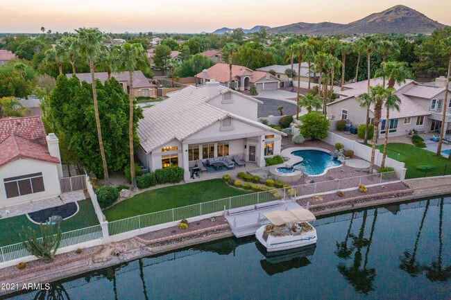 21525 N 58th Dr in Glendale, AZ - Foto de edificio - Building Photo