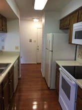615 Himes Ave, Unit 107 in Frederick, MD - Building Photo - Building Photo