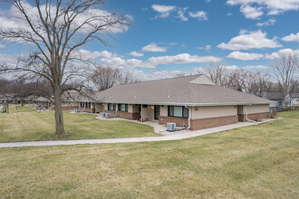 Luther Crest in Toledo, OH - Building Photo - Building Photo