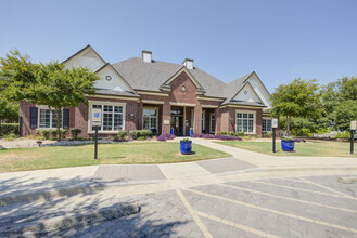 Lone Oak in Round Rock, TX - Building Photo - Building Photo