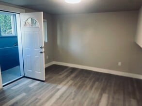 3405 Rockefeller Ave in Everett, WA - Building Photo - Building Photo