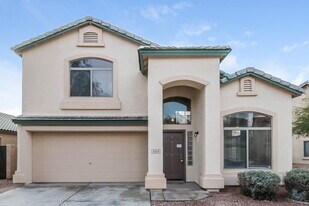 5023 W Ardmore Rd in Phoenix, AZ - Building Photo