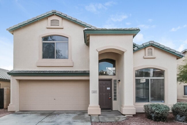 property at 5023 W Ardmore Rd