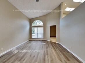13036 Meadowbreeze Dr in Wellington, FL - Building Photo - Building Photo