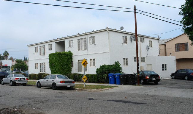 1800 Kelton Ave in Los Angeles, CA - Building Photo - Building Photo