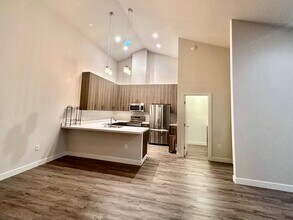 2309 K St, Unit #201 in Sacramento, CA - Building Photo - Building Photo