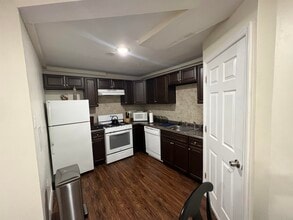 5700 Broadway in West New York, NJ - Building Photo - Building Photo