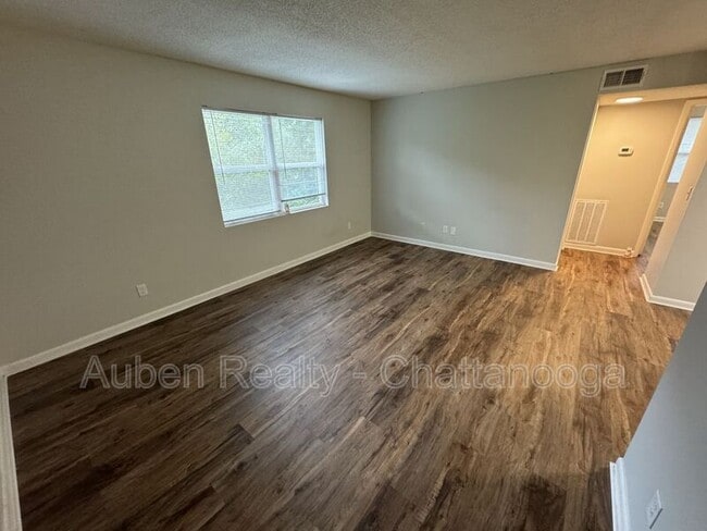 207 Eveningside Dr in Soddy Daisy, TN - Building Photo - Building Photo