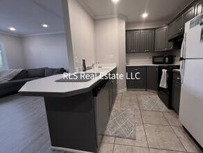 1541 N Riverside Ave, Unit 15 in Provo, UT - Foto de edificio - Building Photo