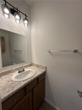 2806 W Mockingbird Ln in Rogers, AR - Foto de edificio - Building Photo