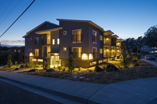 Mavericks Apartments in Half Moon Bay, CA - Building Photo